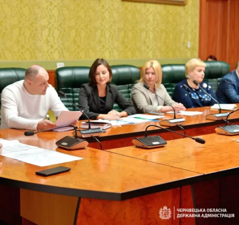 На малюнку зображені учасники заходу