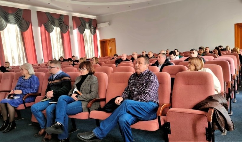 На малюнку зображені учасники заходу