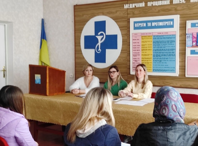 На малюнку зображено учасників заходу