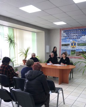 На малюнку зображені учасники заходу