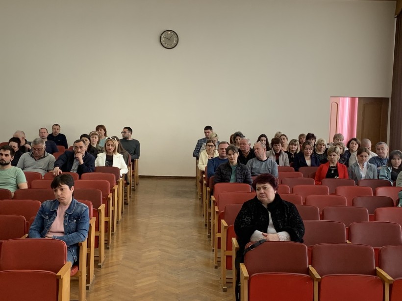на малюнку - учасники заходу