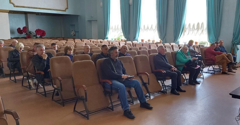 на малюнку - учасники заходів