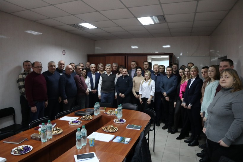 На малюнку зображені учасники заходу