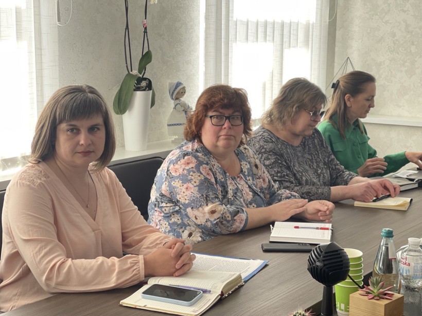 на малюнку - учасники заходу