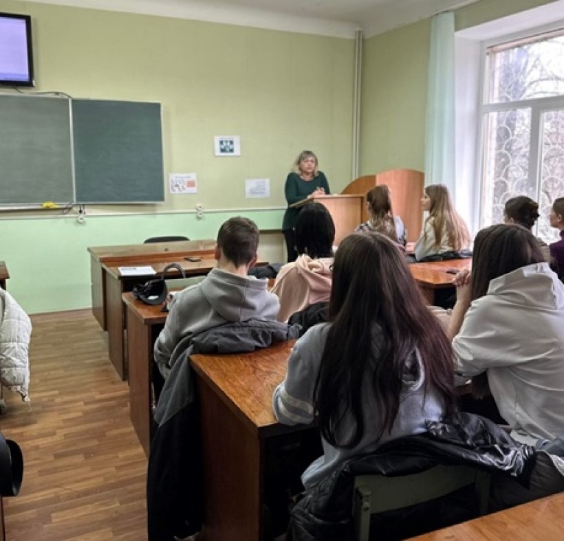 На малюнку зображені учасники заходу