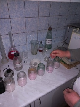 На малюнку зображено як проводиться дослідження