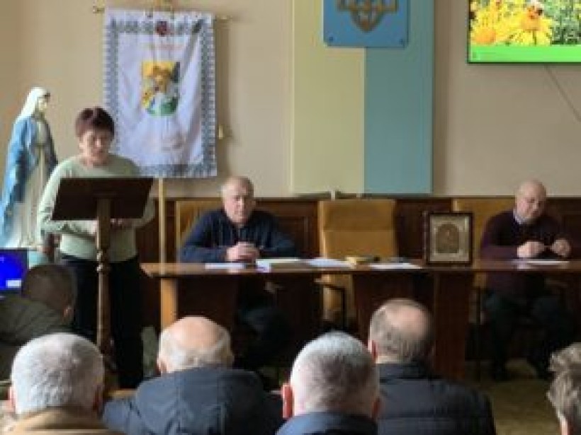 на малюнку зображені учасники заходу