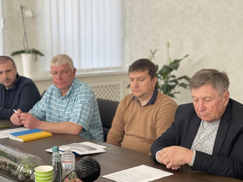 на малюнку - учасники заходу