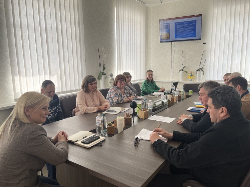 на малюнку - учасники заходу