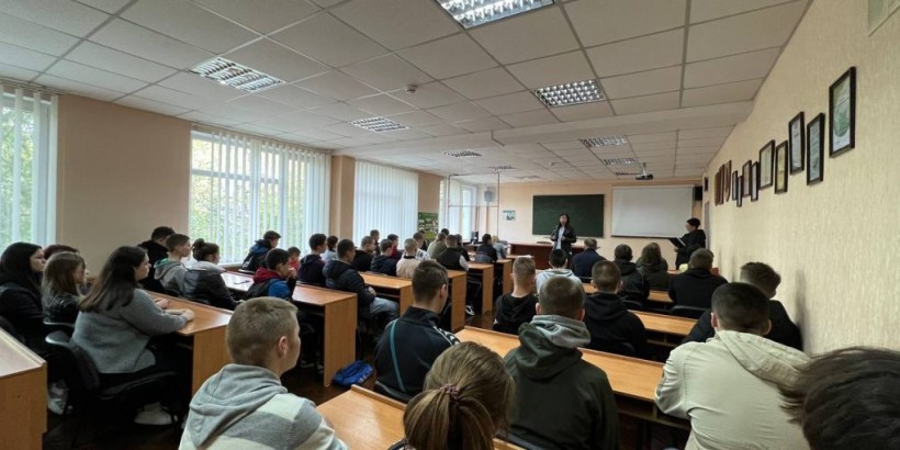 на малюнку - учасники заходу