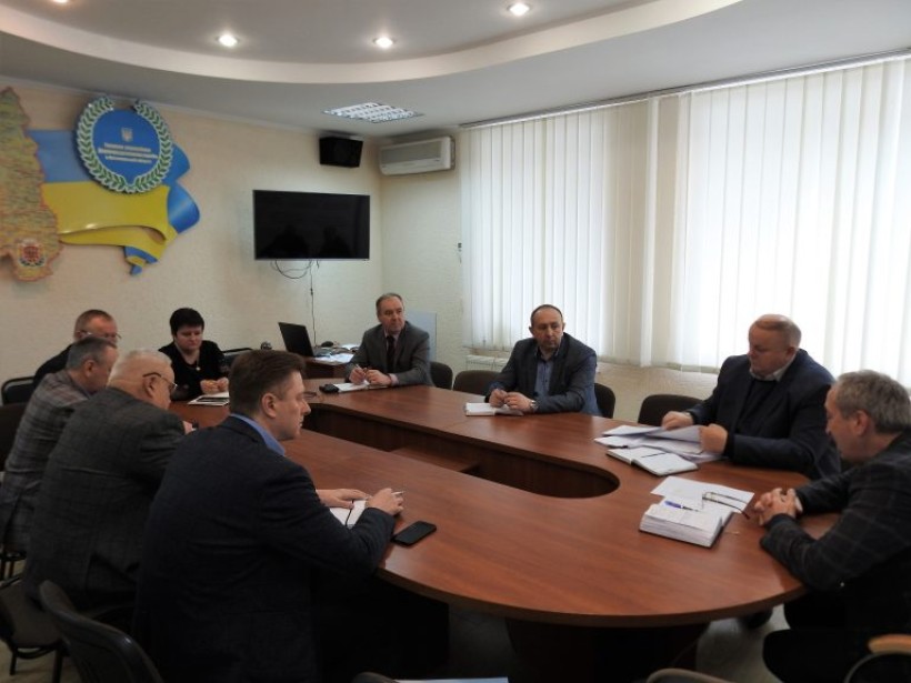 На малюнку зображені учасники заходу